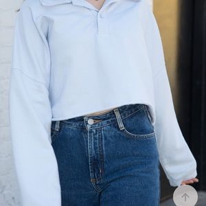 Brandy Melville Grey/White Jones Cropped Sweater